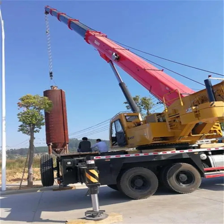 黄潭镇专业吊车租赁多少钱