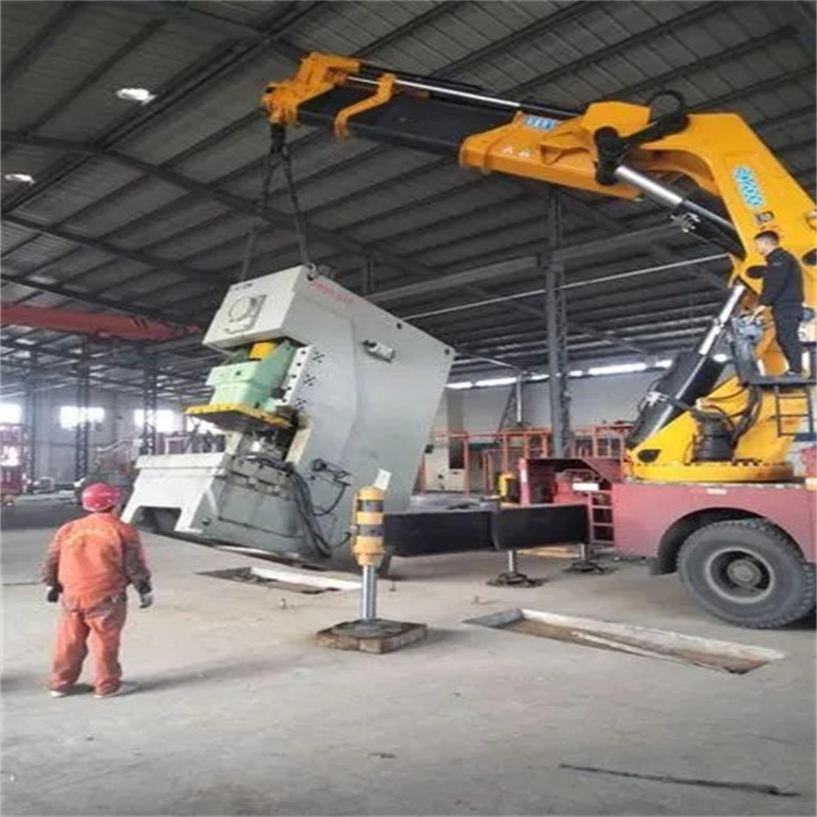 黄潭镇80吨折臂吊车出租附近电话