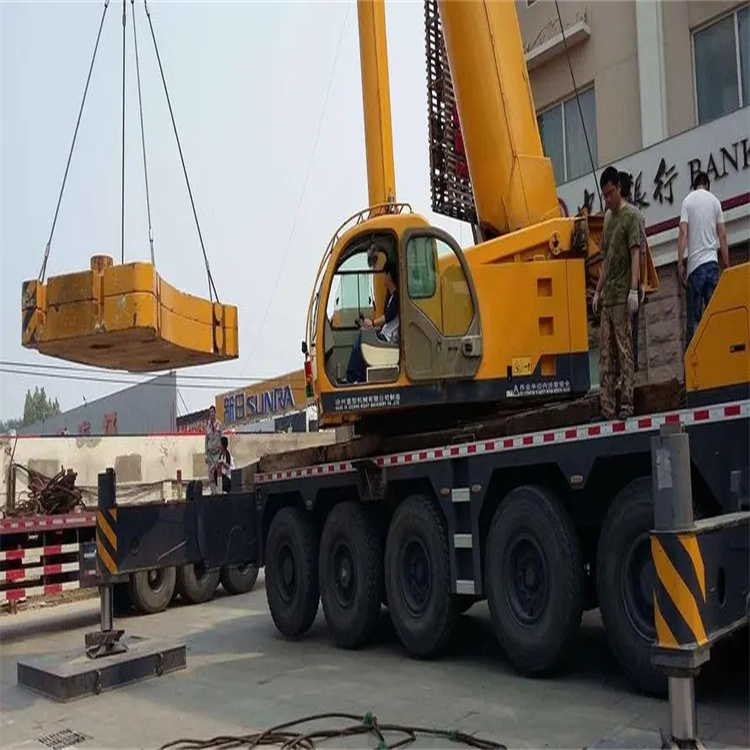 黄潭镇当地吊车出租|机器吊装|75吨|工厂搬迁服务